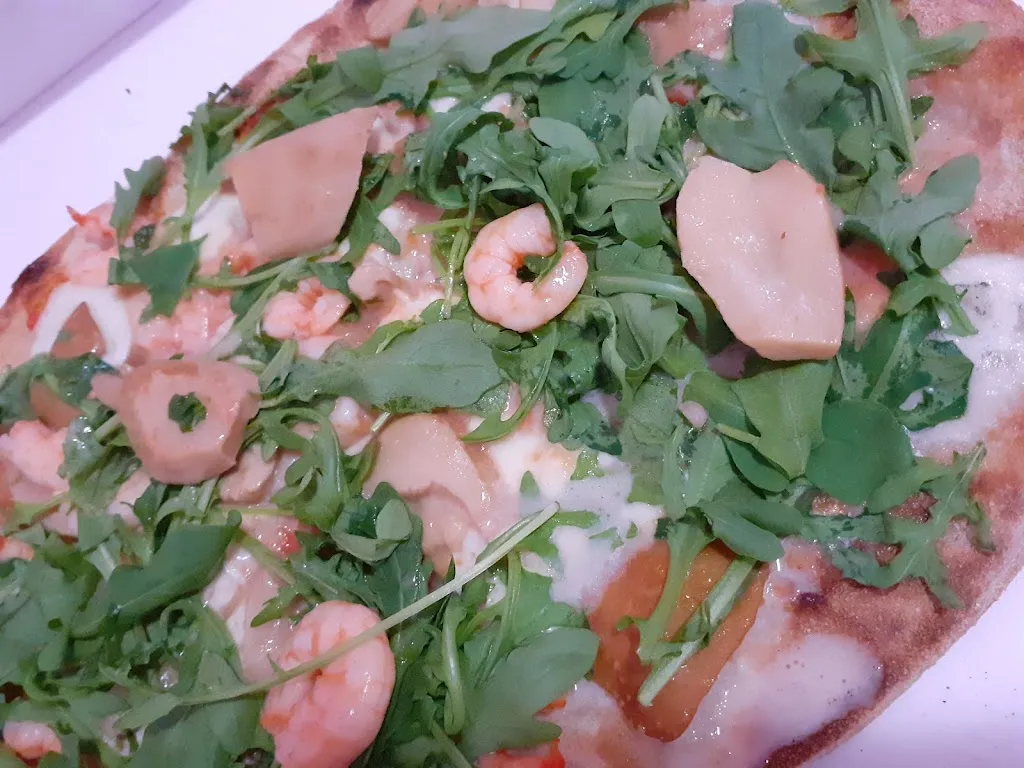 ingrid 82_Pizzeria 'La Valle'_Costa Volpino_review