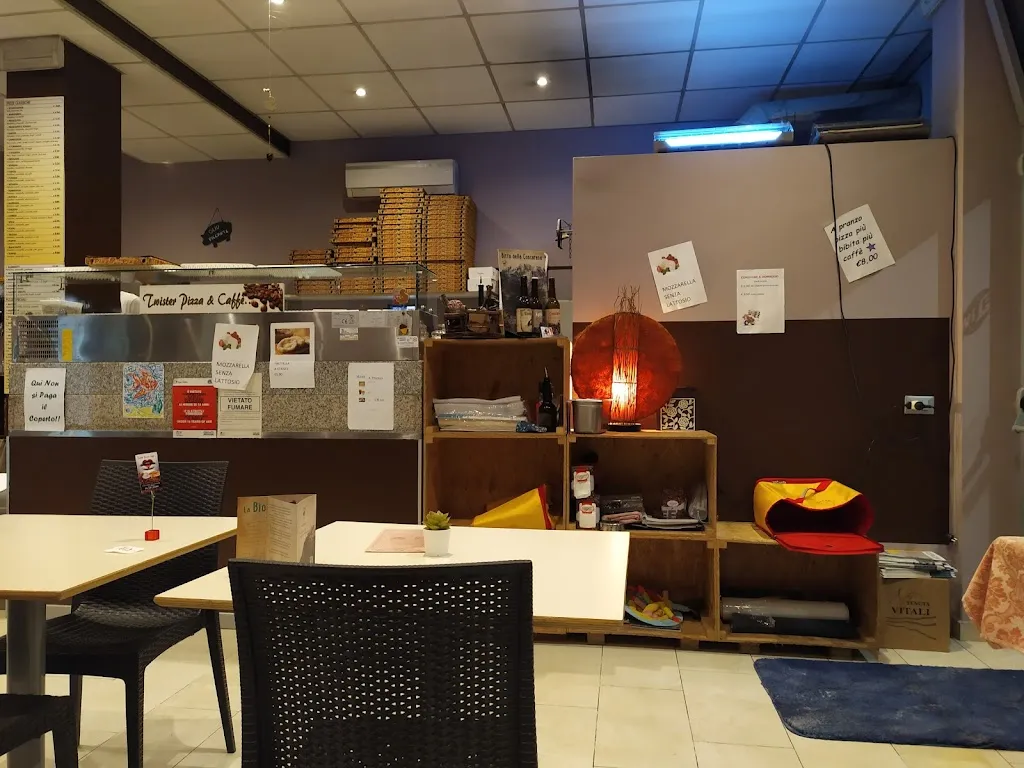 Twister Pizza & Caffè restaurant in Costa Volpino