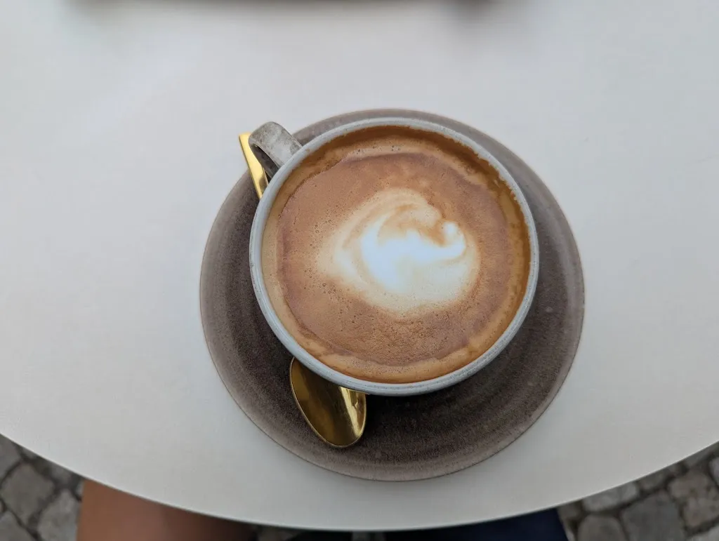 Alan King_Ducoli Café_Costa Volpino_review