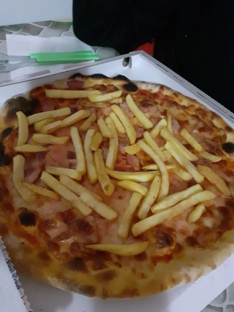 ingrid 82_Pizza al Volo_Costa Volpino_review