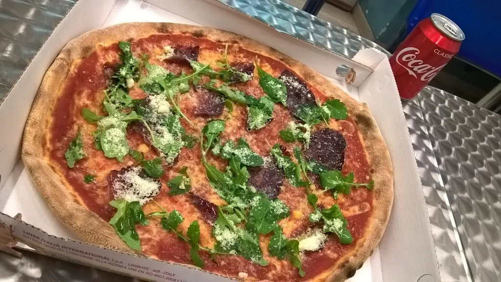 Pronto Pizza di Castelanelli Roberto_Costa Volpino_slider_image_3