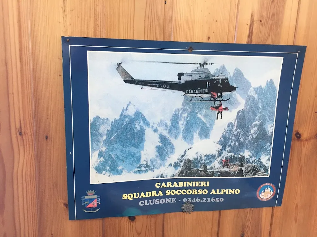 Joshua Obiabo Ehoche_Rifugio Magnolini_Costa Volpino_review