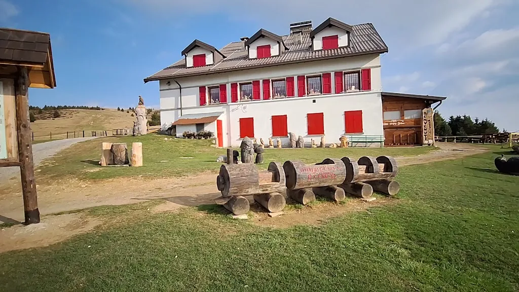 Rifugio Magnolini_Costa Volpino_slider_image_2