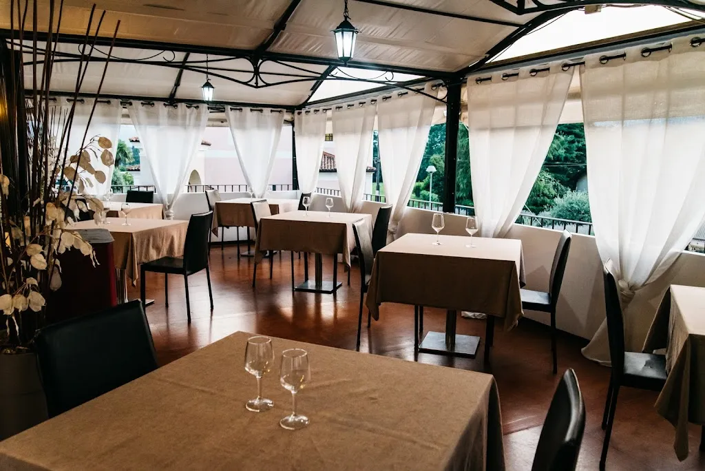 Trattoria La Brasera_Costa Volpino_slider_image_1