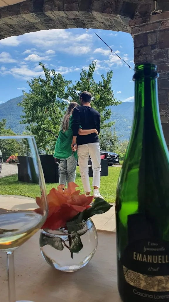 Laura Deleidi_Az. Agricola Agrituristica Cascina Lorenzo_Costa Volpino_review