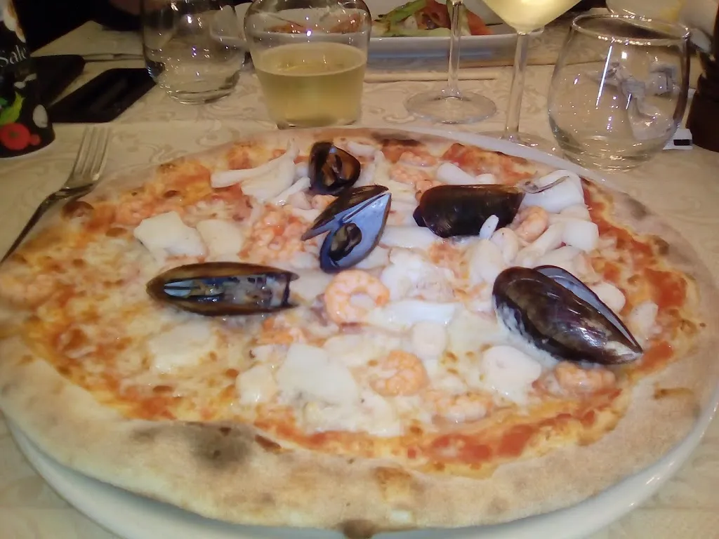 Ristorante Pizzeria Lounge Bar Oasy_Costa Volpino_slider_image_3