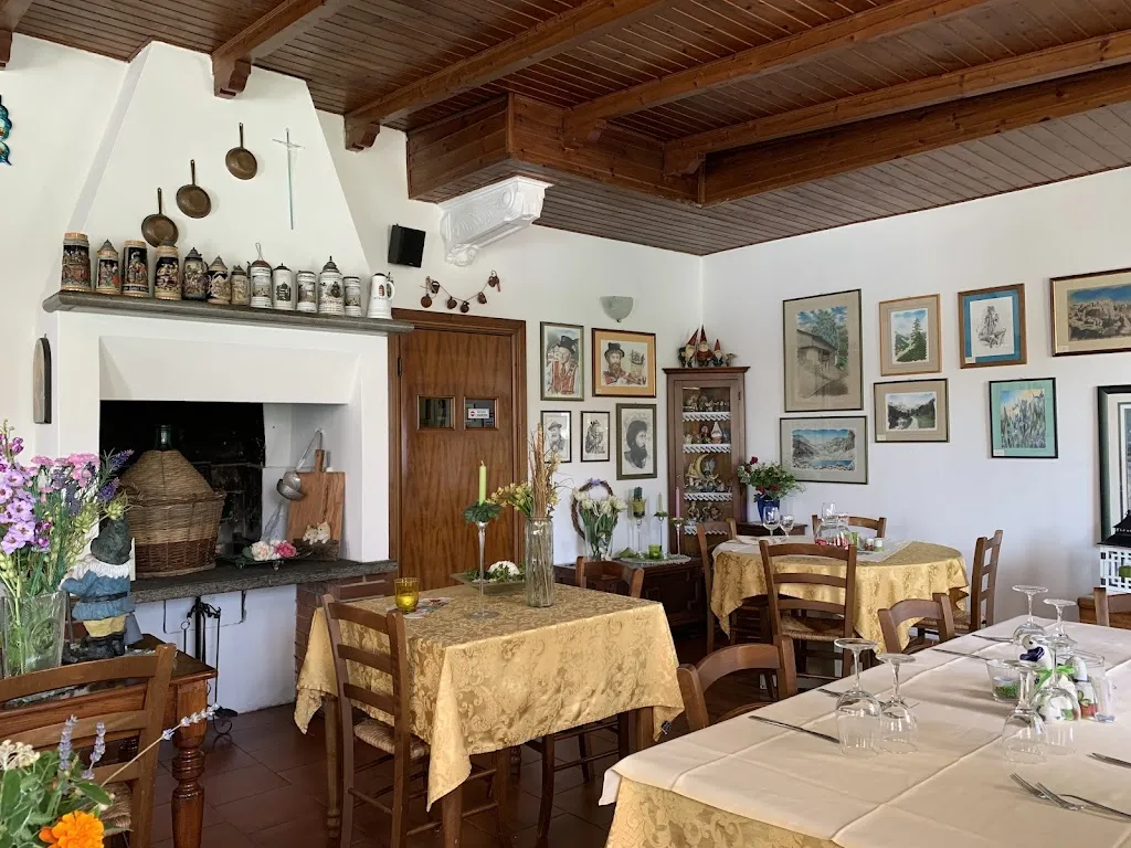 Antica Trattoria del Giglio restaurant in Crotta d'Adda