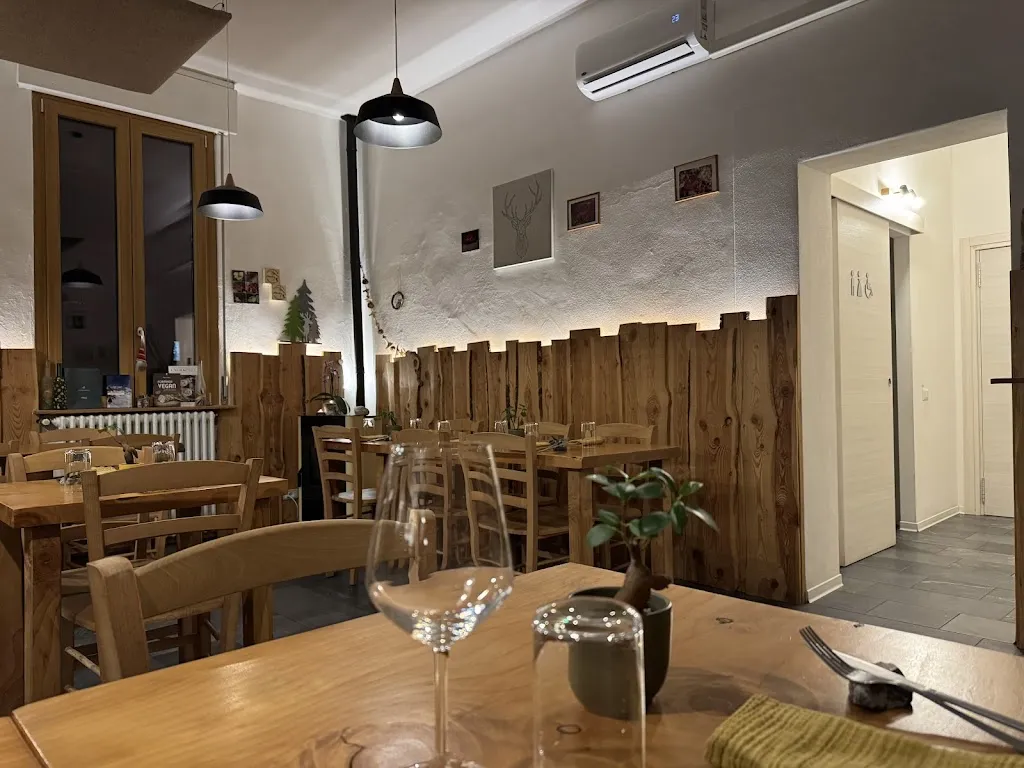Rifugio della Valle restaurant in Crosio della Valle