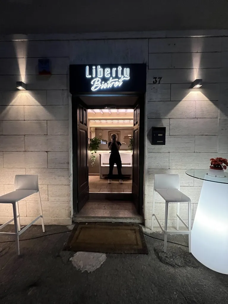 Liberty Bistrot restaurant in Cremona