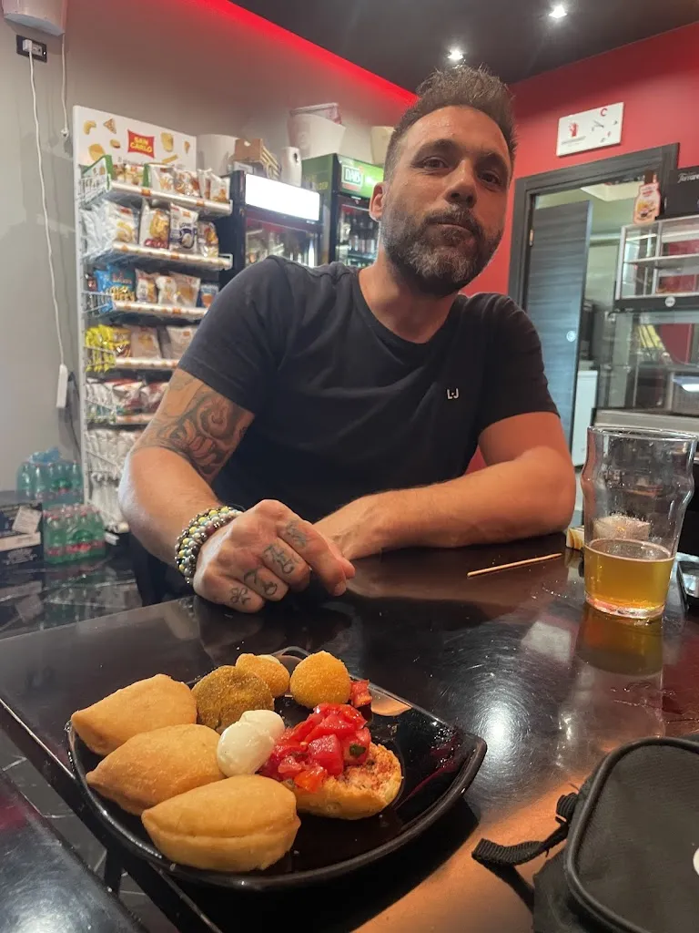 Dante Caso_Lato Opposto_Apricena_review