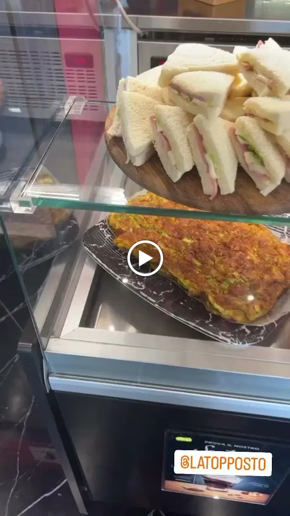 Lato Opposto_Apricena_slider_image_2