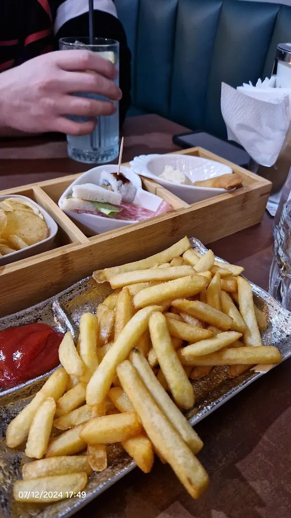 Menu_YUMMY BRUNCH BAR_Cremona_image_8