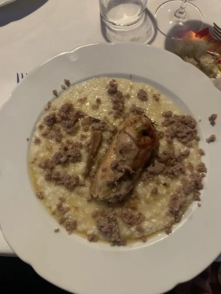 Victory Winged_Hosteria Del Cavo_Cremona_review