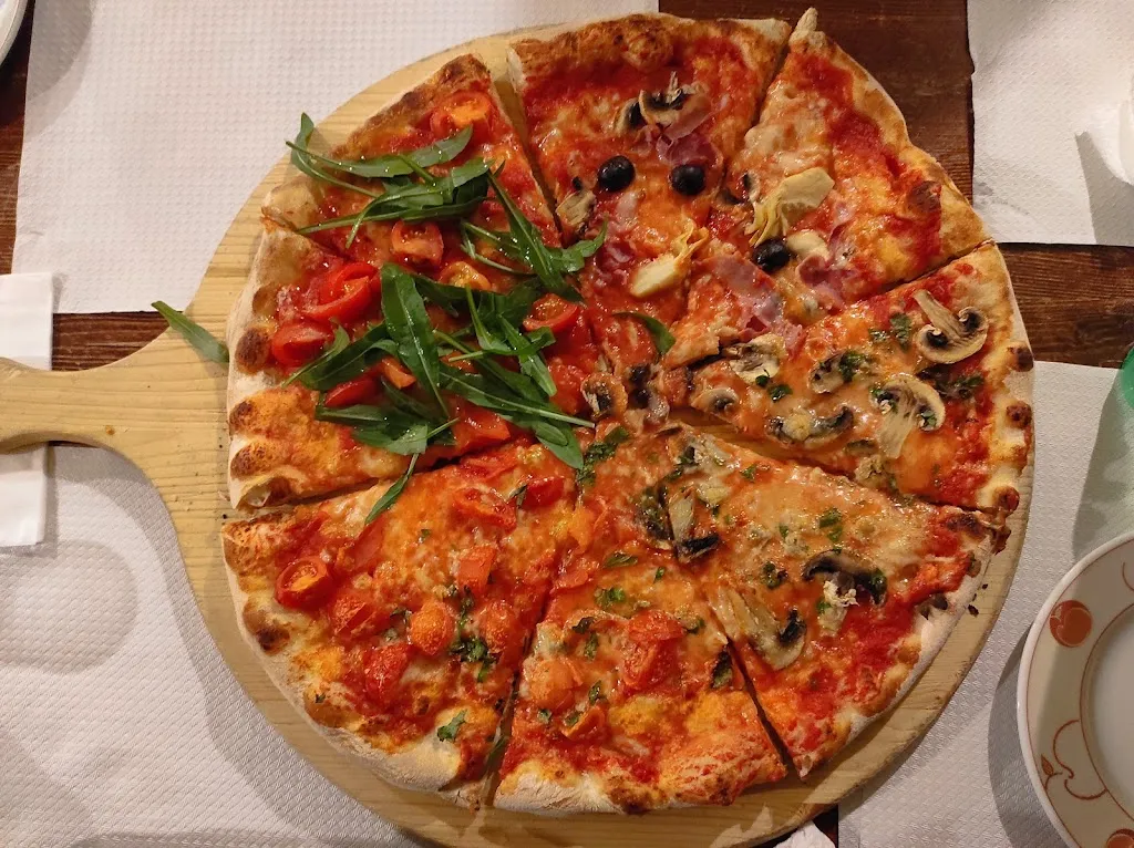 michele soccio_Pizzeria Fast Food Scisci_Apricena_review