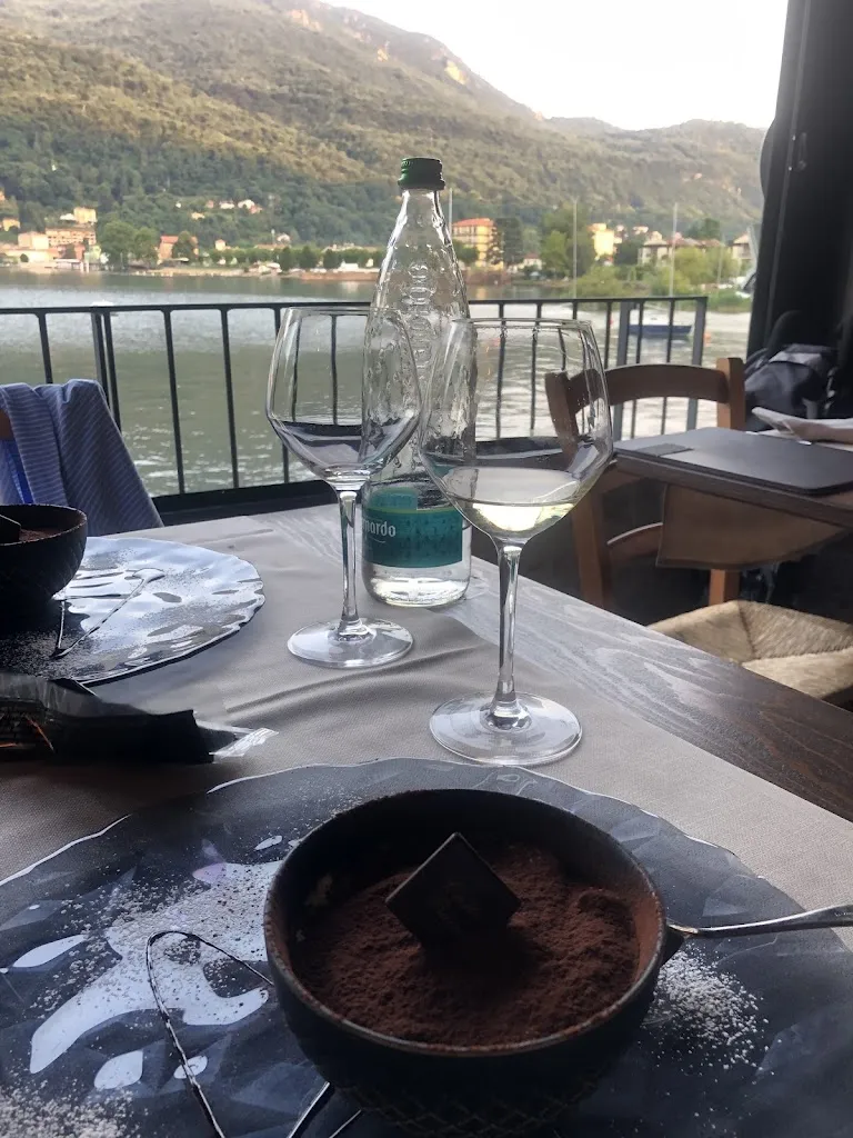 Anna Radaev_Ristorante Pizzeria Crotto Buzzi_Cuasso al Piano_review