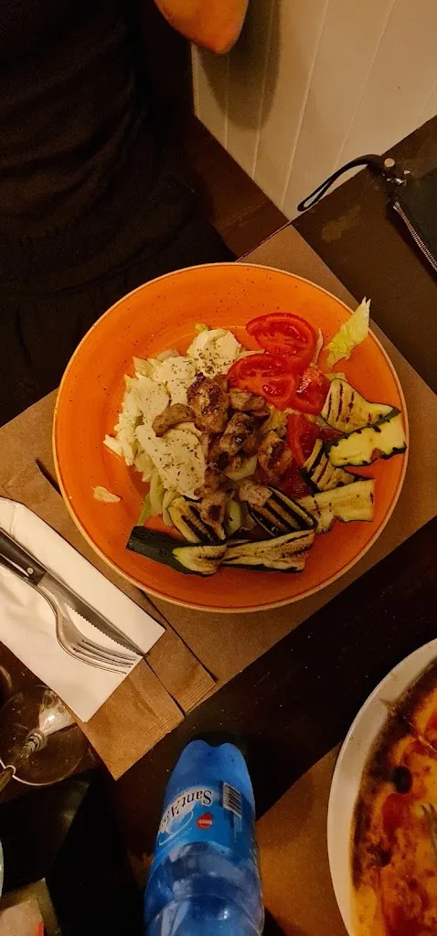 Remco Sikkens_Daytona Pub_Cugliate-Fabiasco_review