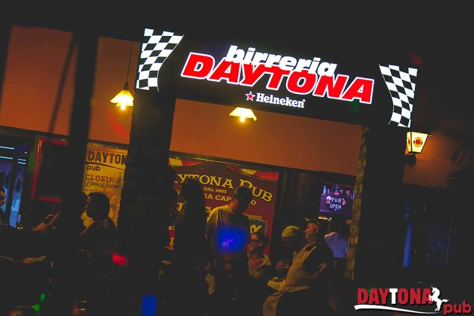 Daytona Pub restaurant in Cugliate-Fabiasco