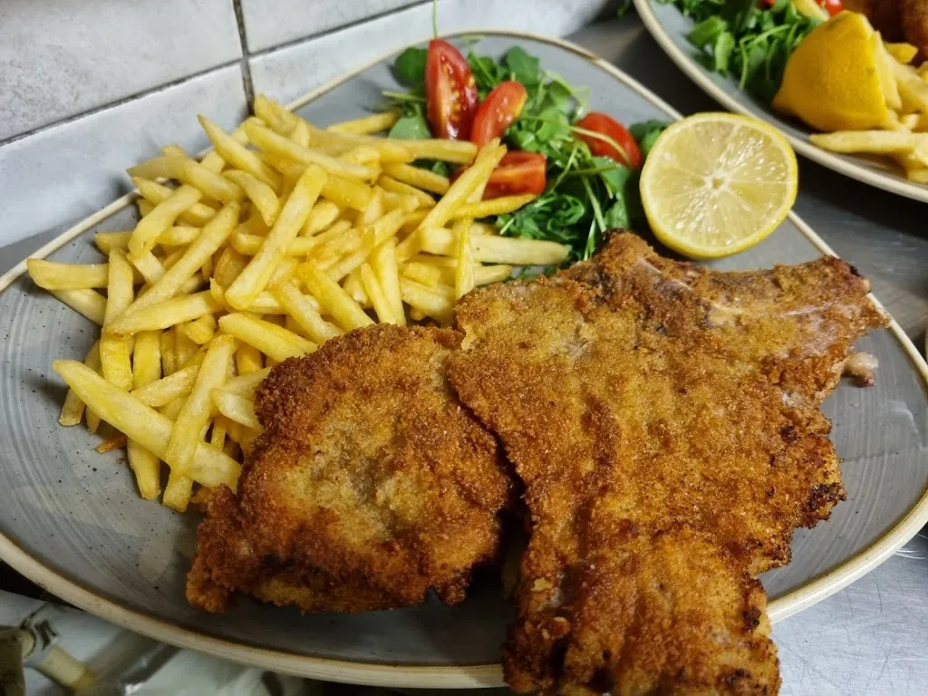 Daytona Pub_Cugliate-Fabiasco_slider_image_2