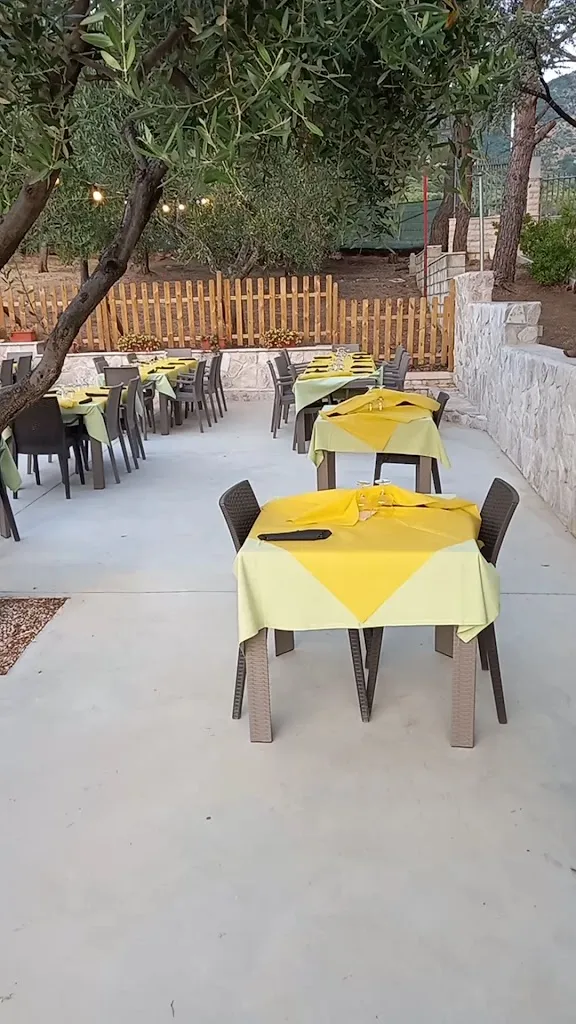 Ristopizza B&B Da Enzo_Apricena_slider_image_2