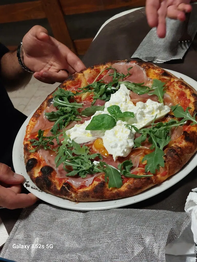 Ristopizza B&B Da Enzo_Apricena_slider_image_3