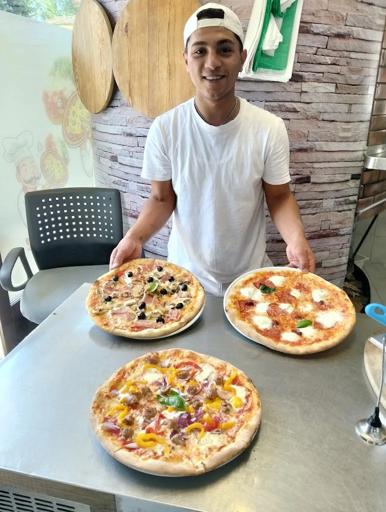 PIZZERIA KEBAB ROMA 4_Cura Carpignano_slider_image_3