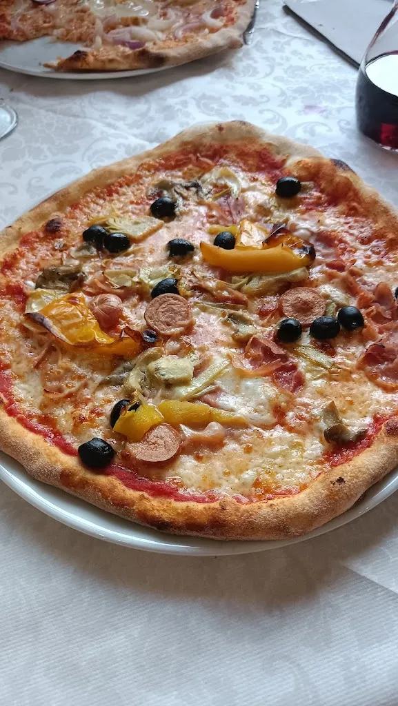 Alessandro Bridi_Bar Ristorante Carosello_Cunardo_review