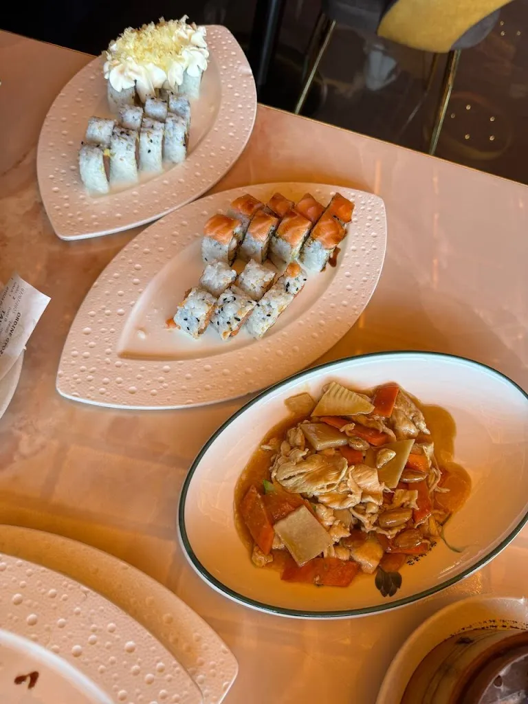 Volodymyr Dubylovskyi_Ryori Japanese Restaurant_Cusago_review