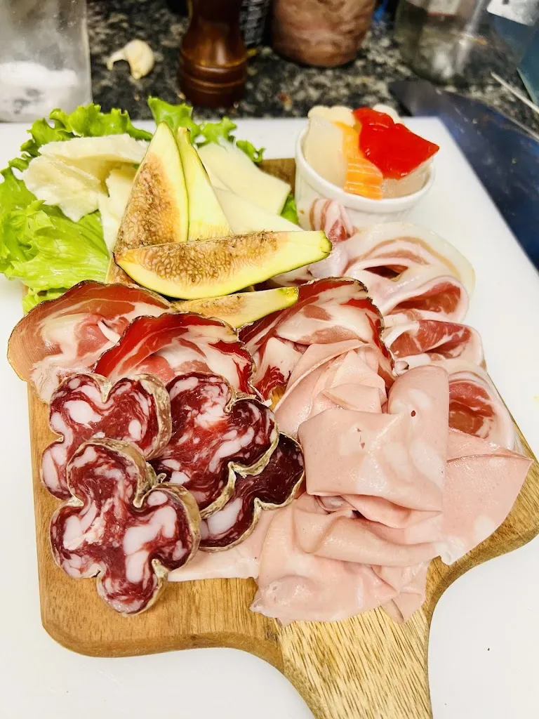 Vineria dell'Olmo_Cusago_slider_image_2