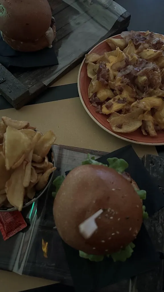 Martina P_Pub Conary Mor_Darfo Boario Terme_review