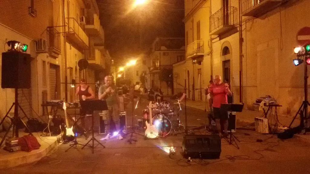 Take Away_Apricena_slider_image_3