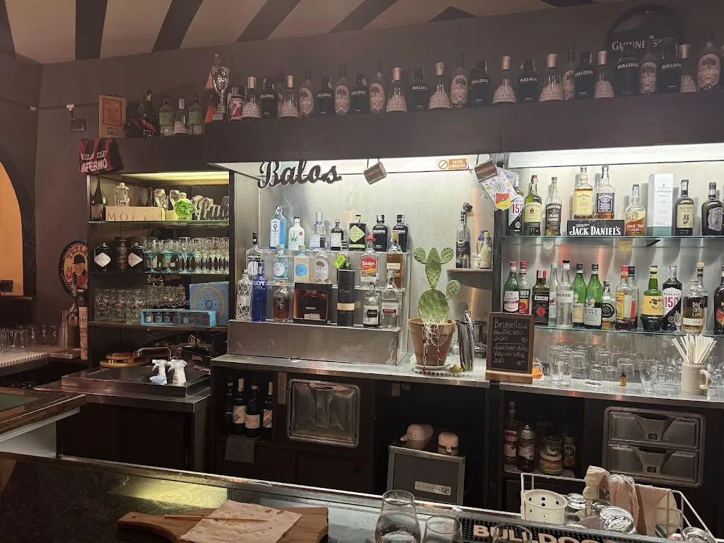 Gioele Cavenoni_Balos Pub_Delebio_review