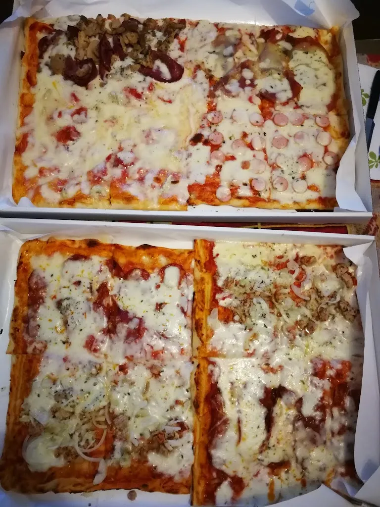 Zero8 Pizza al Taglio restaurant in Delebio