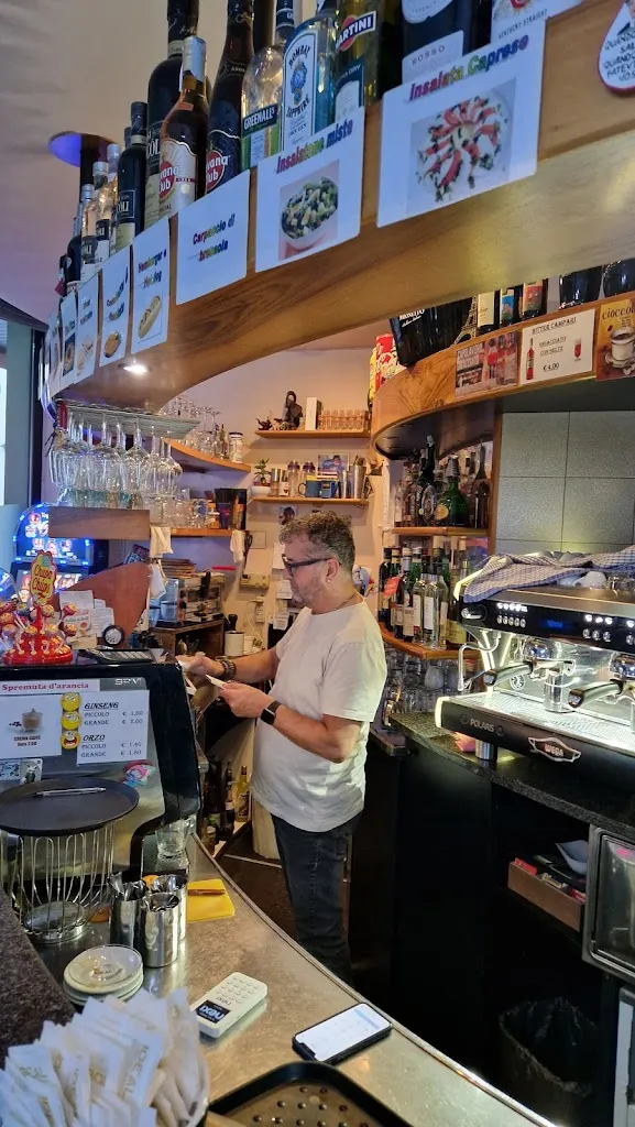 Dion Kluft_Snack Bar Ai Portici_Delebio_review