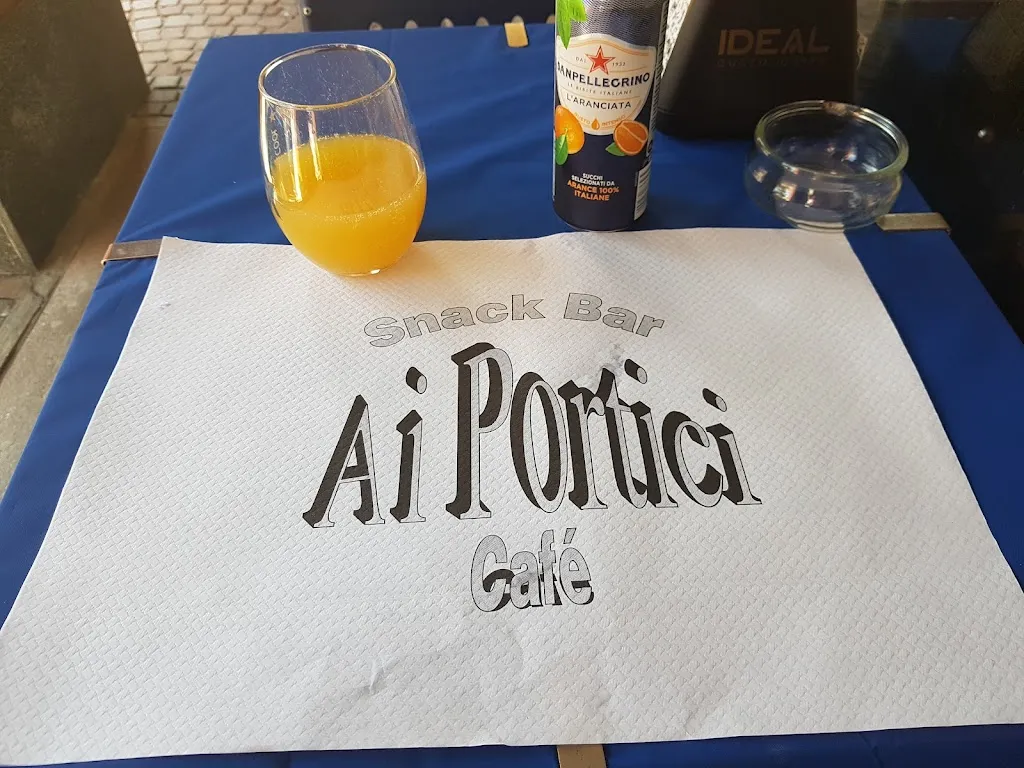 Ezio Gusmeroli_Snack Bar Ai Portici_Delebio_review