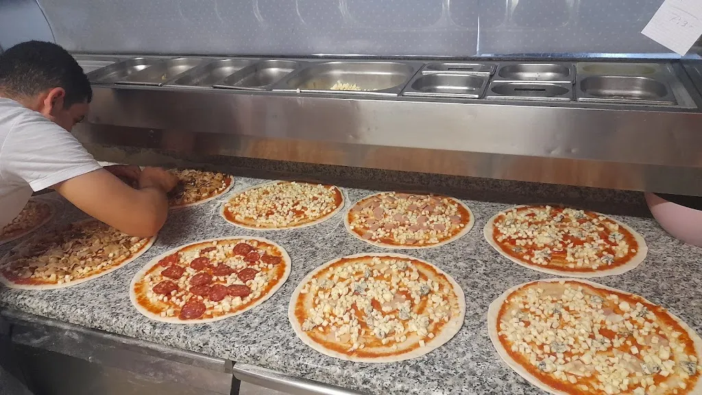 Menu_Pizza della Piazza_Delebio_image_7