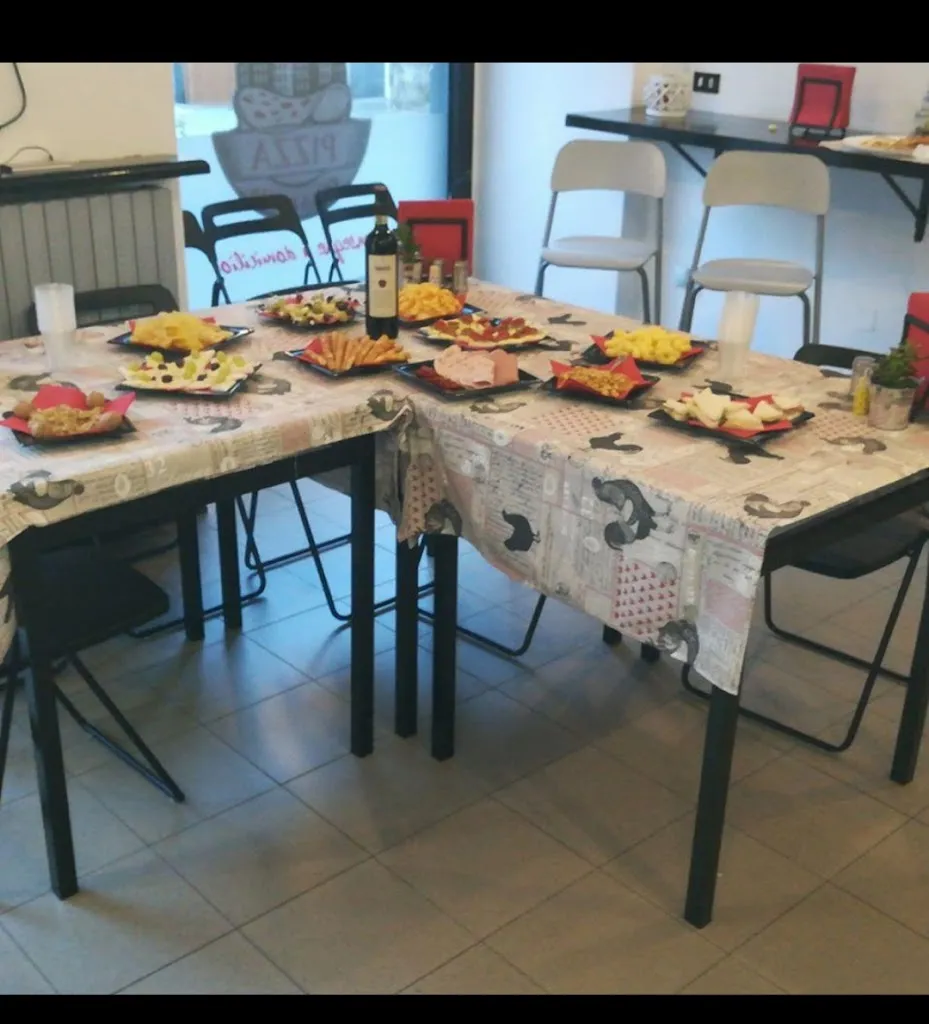 Menu_Pizza della Piazza_Delebio_image_9