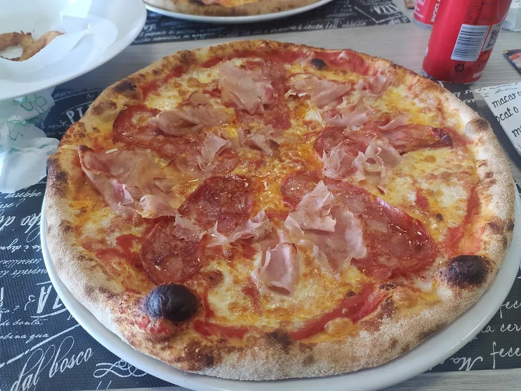 Menu_Premium Pizza Domaso_Domaso_image_5