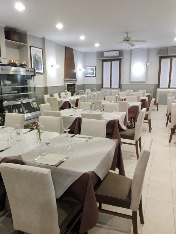 Ristorante Pizzeria La Lampara Dongo_Dongo_slider_image_1