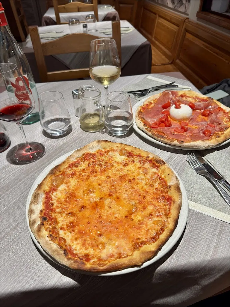 Ristorante Pizzeria La Lampara Dongo_Dongo_slider_image_3