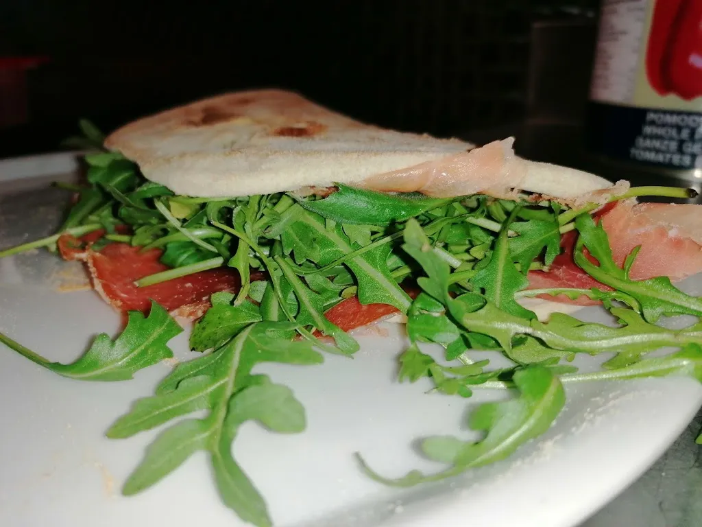 Menu_Tropical Pizza_Dosolo_image_7