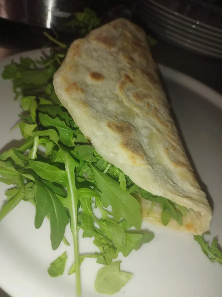 Tropical Pizza_Dosolo_slider_image_2