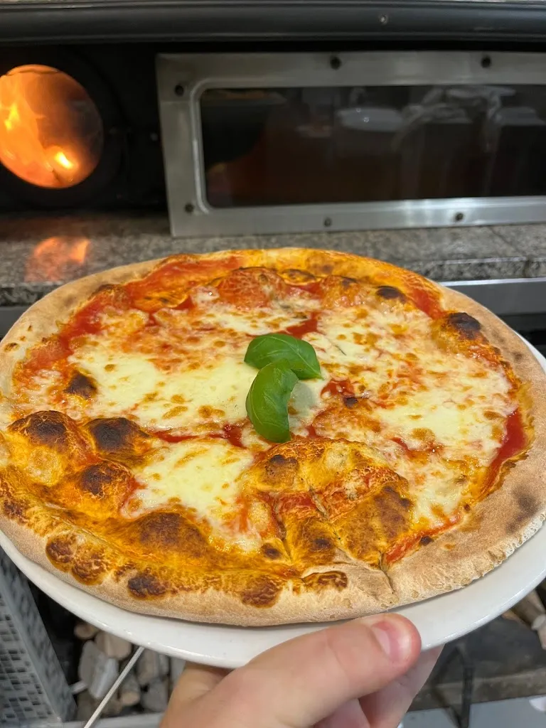 Pizzeria Al buco d’Oro_Dorno_slider_image_3