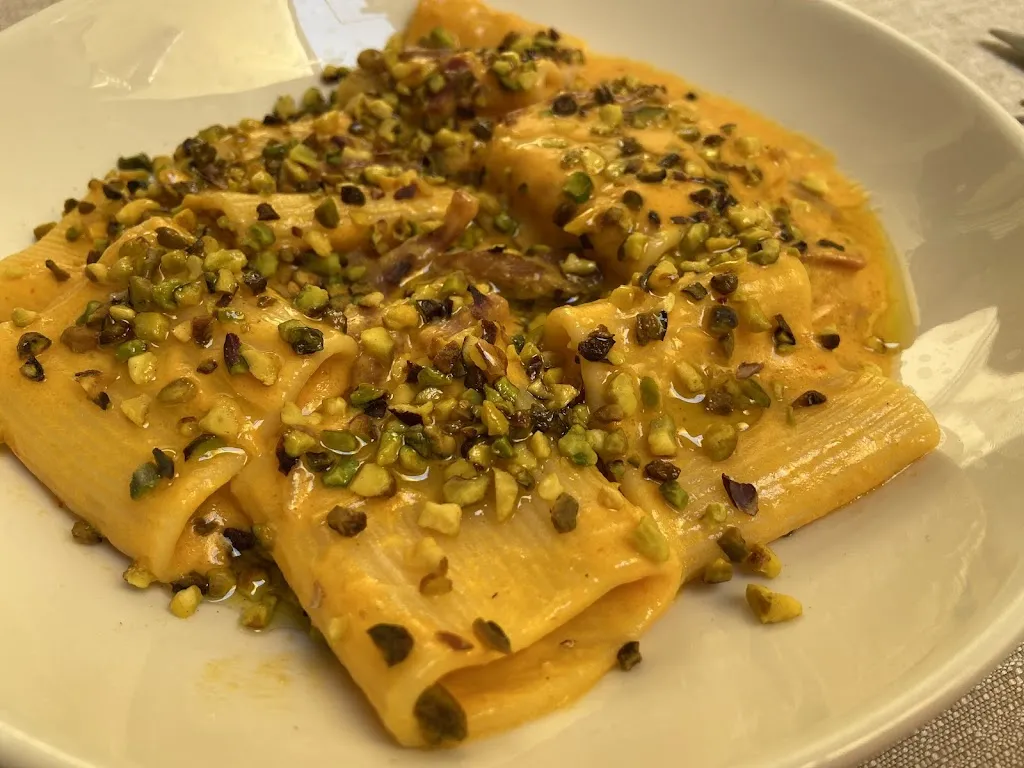 Ralitza Zareva_Mo è osteria_Altamura_review