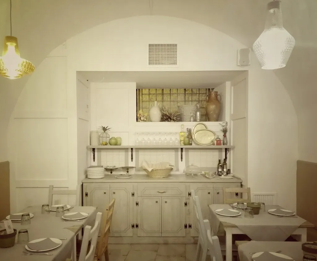 Mo è osteria restaurant in Altamura