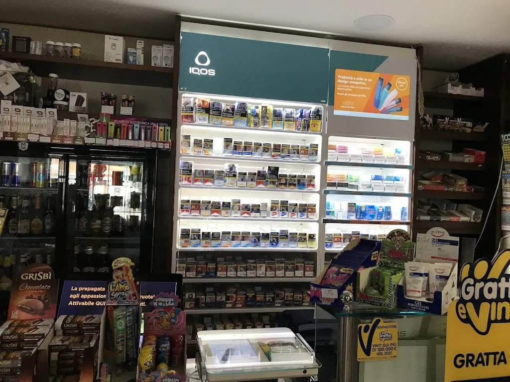 Mika Cafè restaurant in Dorno