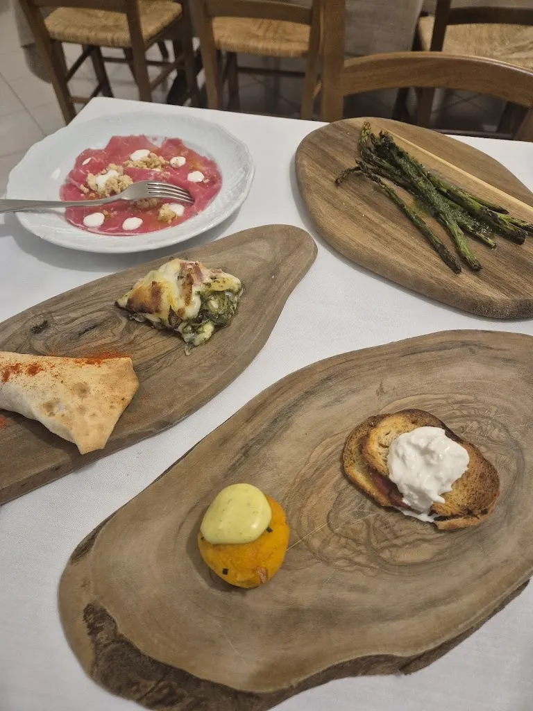 Hanna Haspels_Origini vino & cucina_Altamura_review