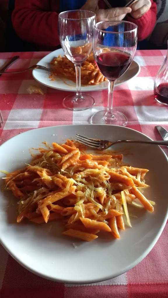 Alessandro De Giuli_MANIVA DOSSO ALTO ALBERGO RISTORANTE BAR_Dosso-Ville_review