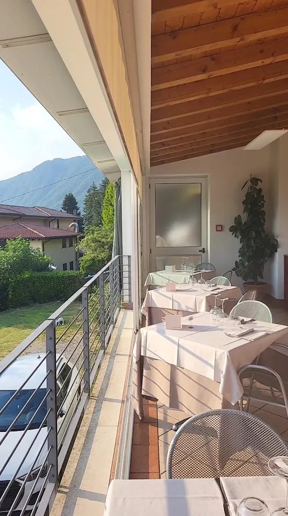 Trattoria Portole_Dosso-Ville_slider_image_2