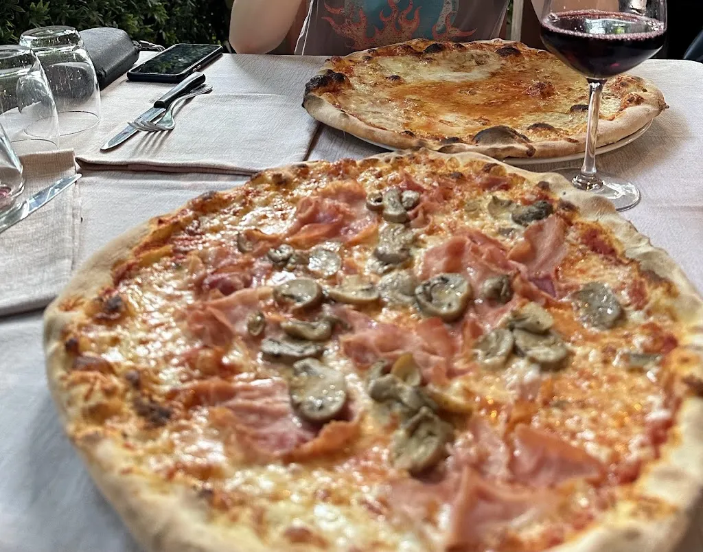 Pizzeria Ristorante La Piota_Dubino_slider_image_2