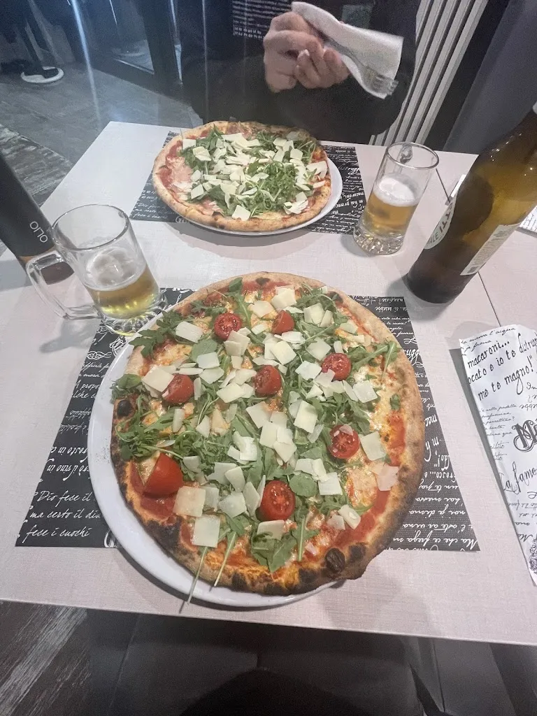 Floriana Ribecco_Premium Pizza - Dubino_Dubino_review